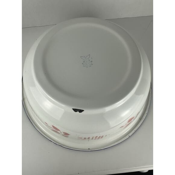 VTG Pink Metal Enamel Wash Basin With Roses And Butterflies Theme 14” - Picture 3 of 6